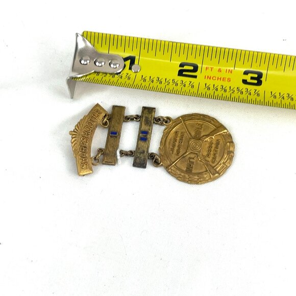 Vintage Sharpshooter Medal National Rifle Assoc Junior Division Brass Award Pin - Picture 6 of 6